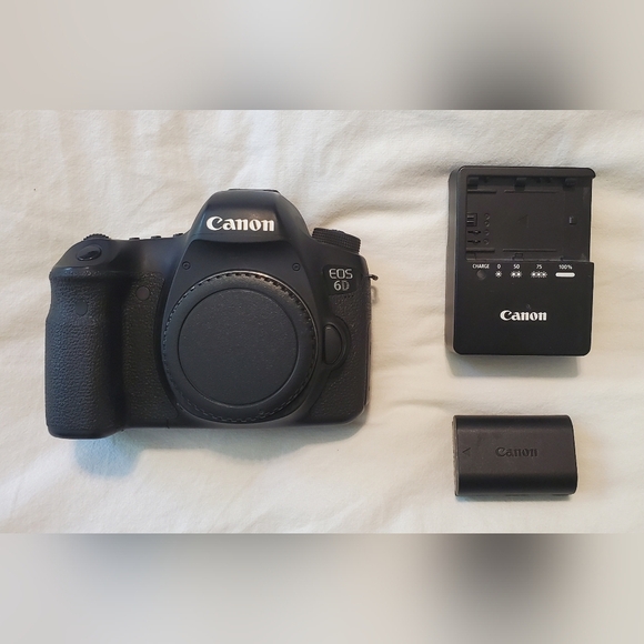 Canon Other - Canon EOS 6D Full Frame Body Only